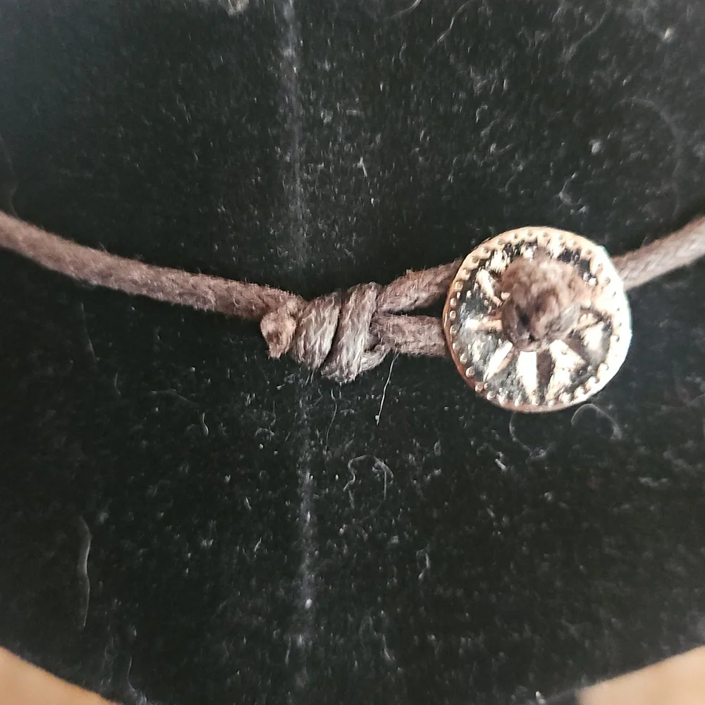 Real Shell Pendant Necklace